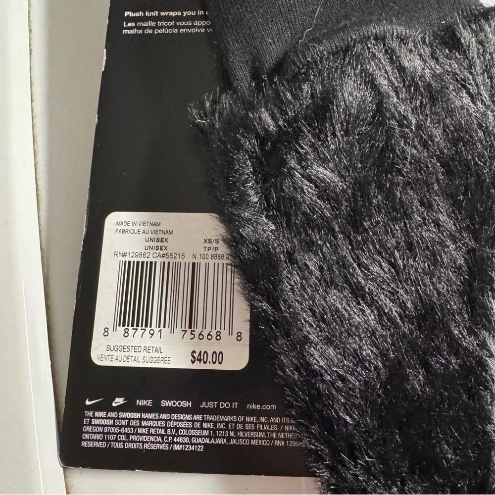 NWT Nike plush knit mittens black white swoosh gloves